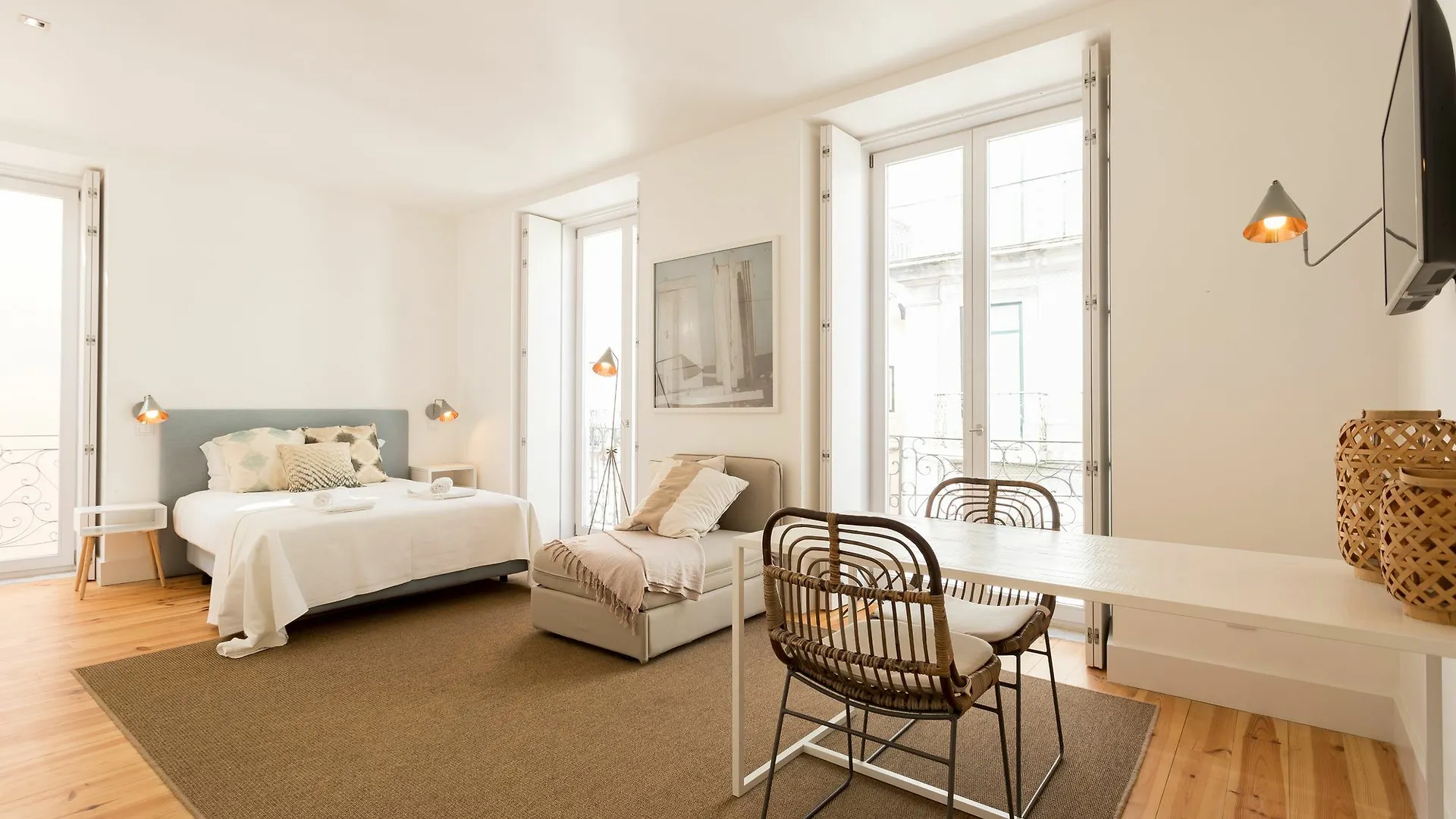 Chiado Studio And One-Bedroom Apartment - By Lu Holidays Lisboa 0*,