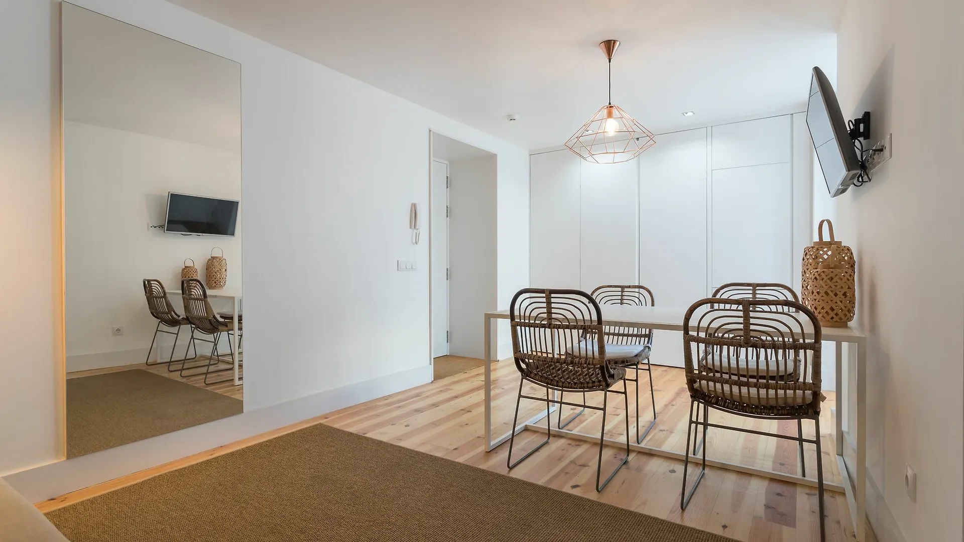 Chiado Studio And One-Bedroom Apartment - By Lu Holidays Лиссабон Португалия